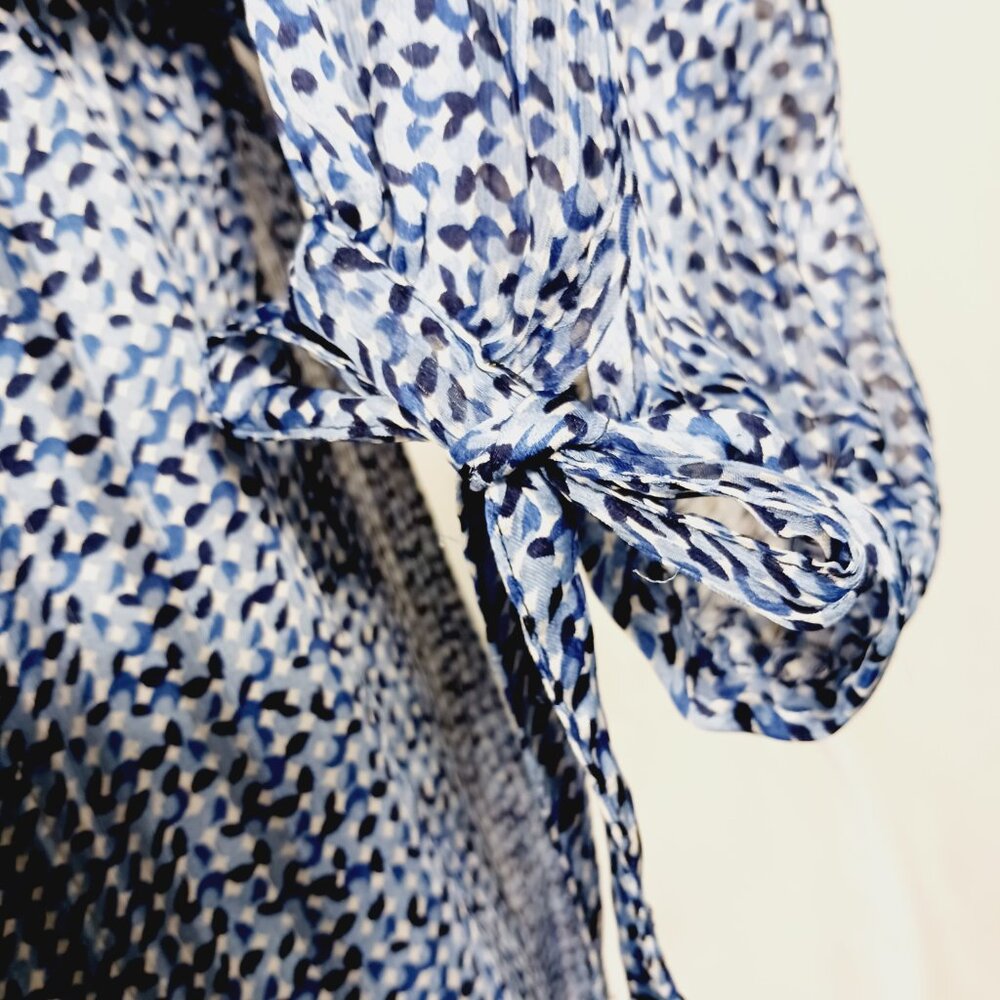 Roz & Ali 1X Top, 3/4 Sleeve, Blue, White & Black Abstract Print, Stretch Waist - Picture 9 of 16